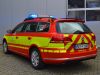 design112-feuerwehr-bad-homburg-kdow-vw-passat-heck-warnmarkierung-din14502-3-rot-gelb